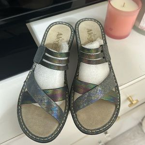 Algeria sandles with heels